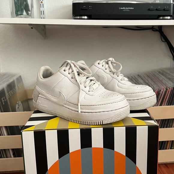 NIKE AIRFORCE JESTER - Picture 1 of 7